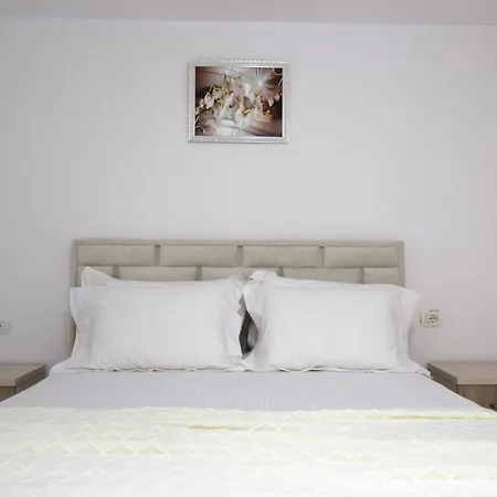 Guest house Poda *