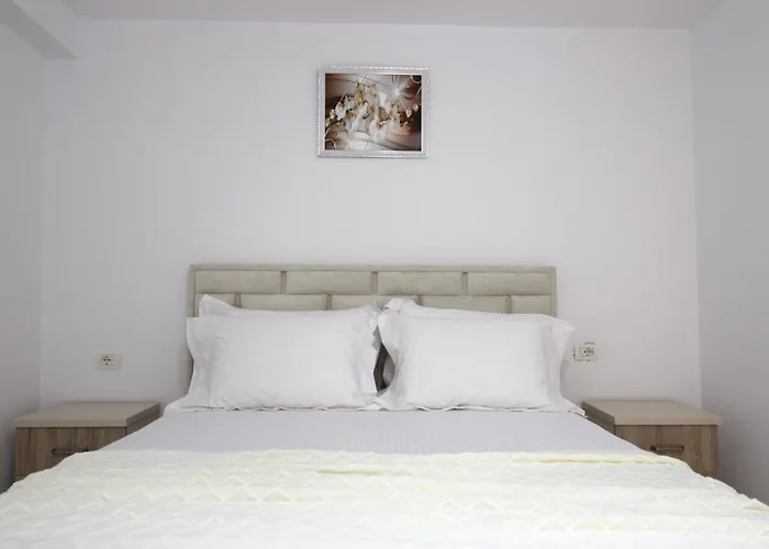 בית הארחה Poda 3*