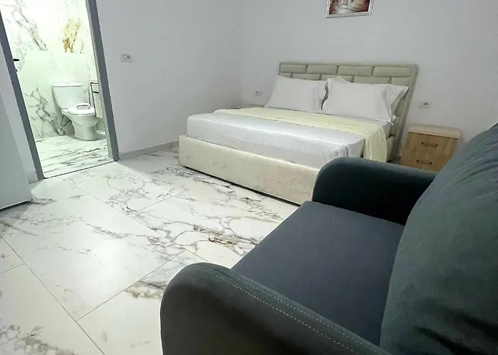 Poda 卡萨米尔
